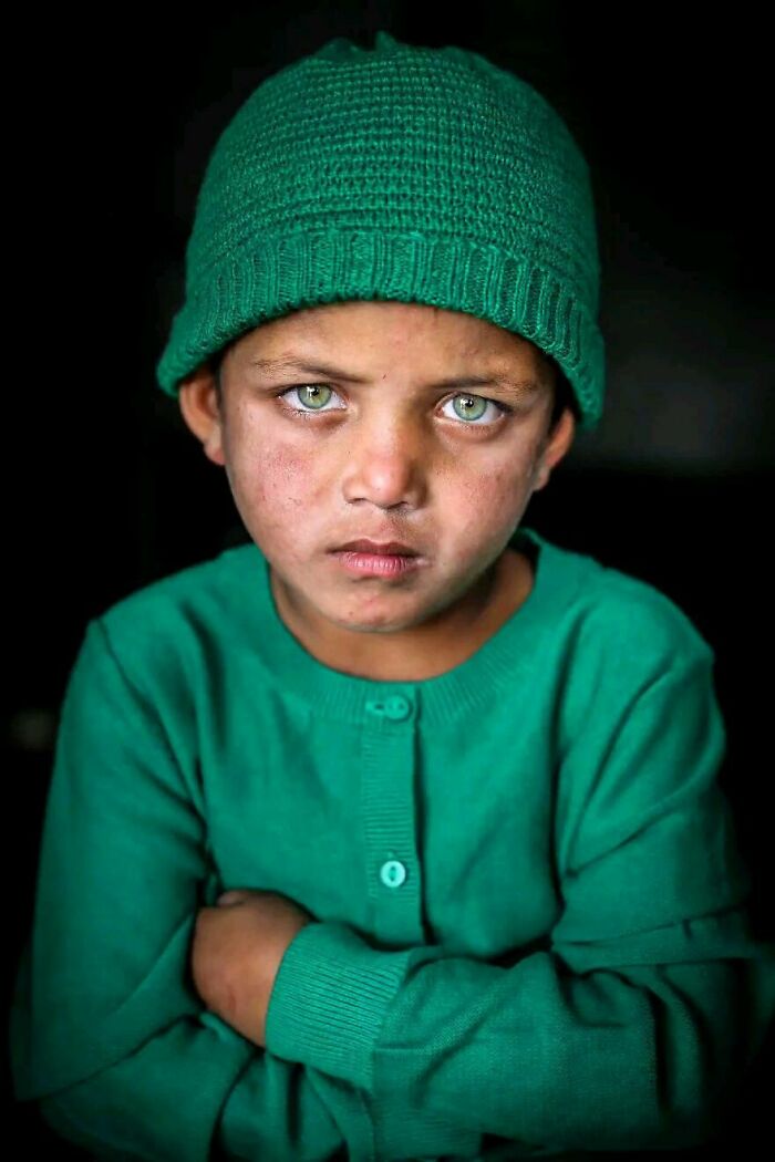 21 Stunning Shots of Rare Light Eyes in Bangladesh That Will Make You Go Whoa