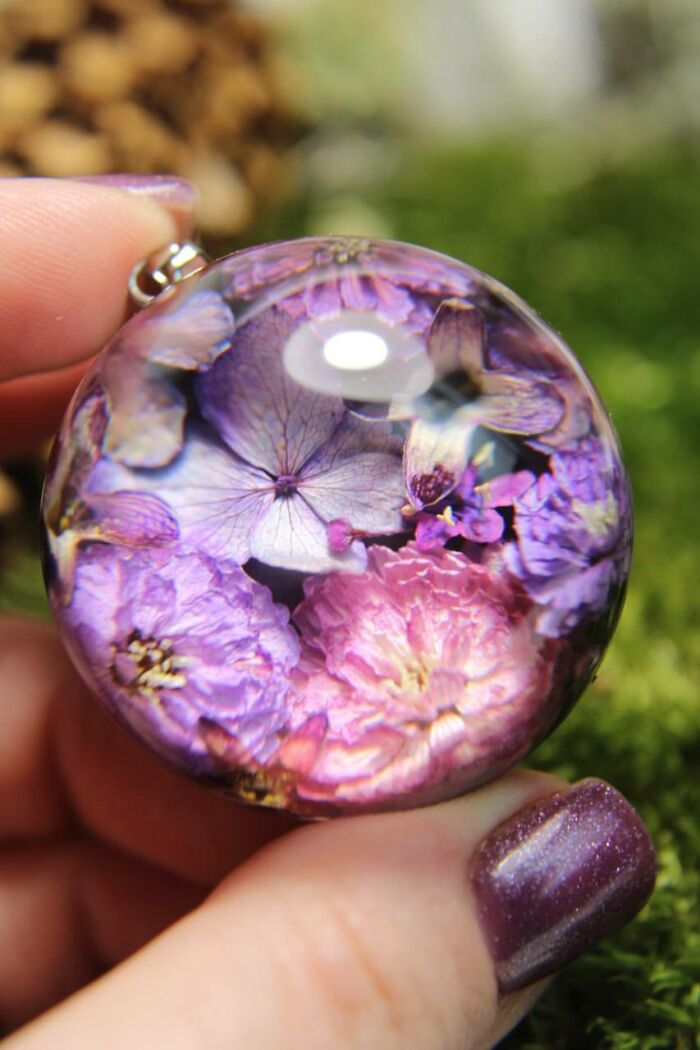 Wait, This Artist Turned Tiny Forest Bits Into Mind-Blowing Optical Art?