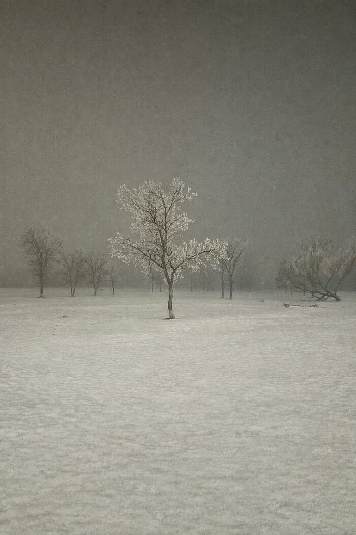 Wait, They Actually Took Pics Of These Weird, In-Between Places?!