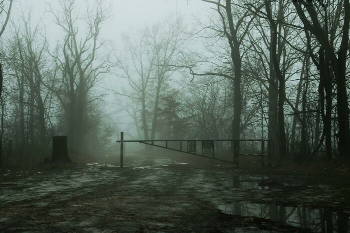 Wait, They Actually Took Pics Of These Weird, In-Between Places?!