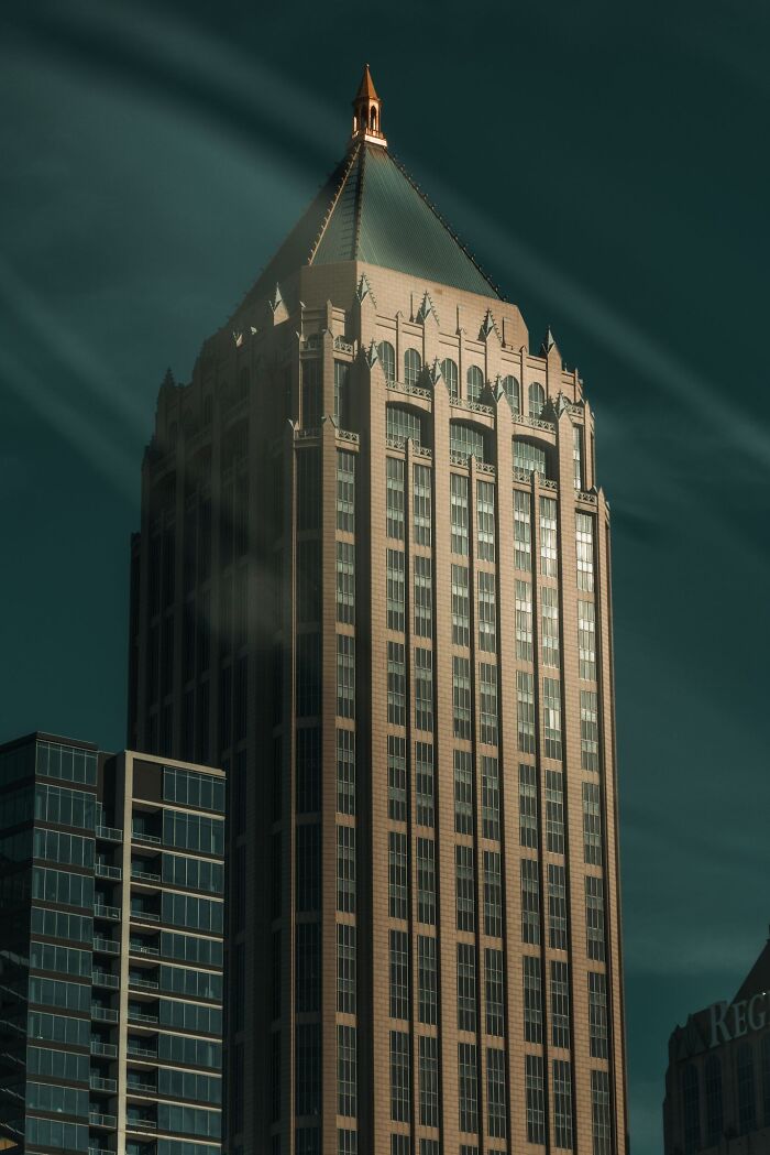 Wait, They Actually Took Pics Of These Weird, In-Between Places?!