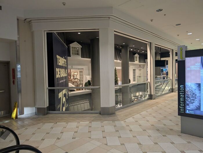 Wait, They Actually Took Pics Of These Weird, In-Between Places?!