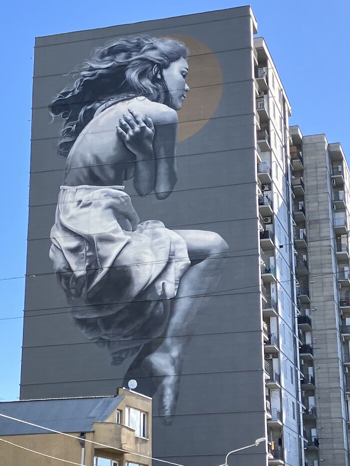 Check Out These Awesome Street Art Finds in Tbilisi!
