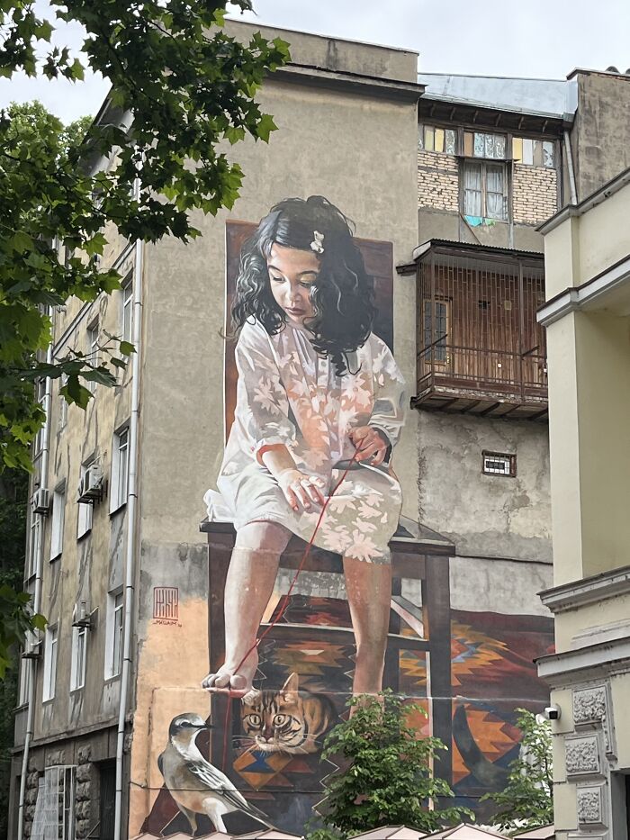 Check Out These Awesome Street Art Finds in Tbilisi!