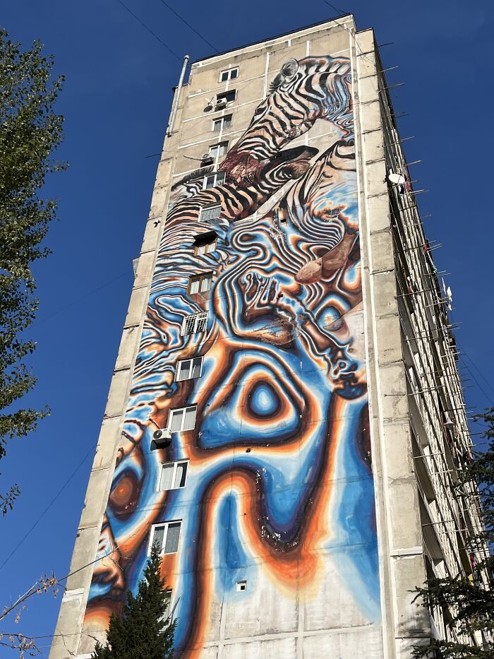 Check Out These Awesome Street Art Finds in Tbilisi!