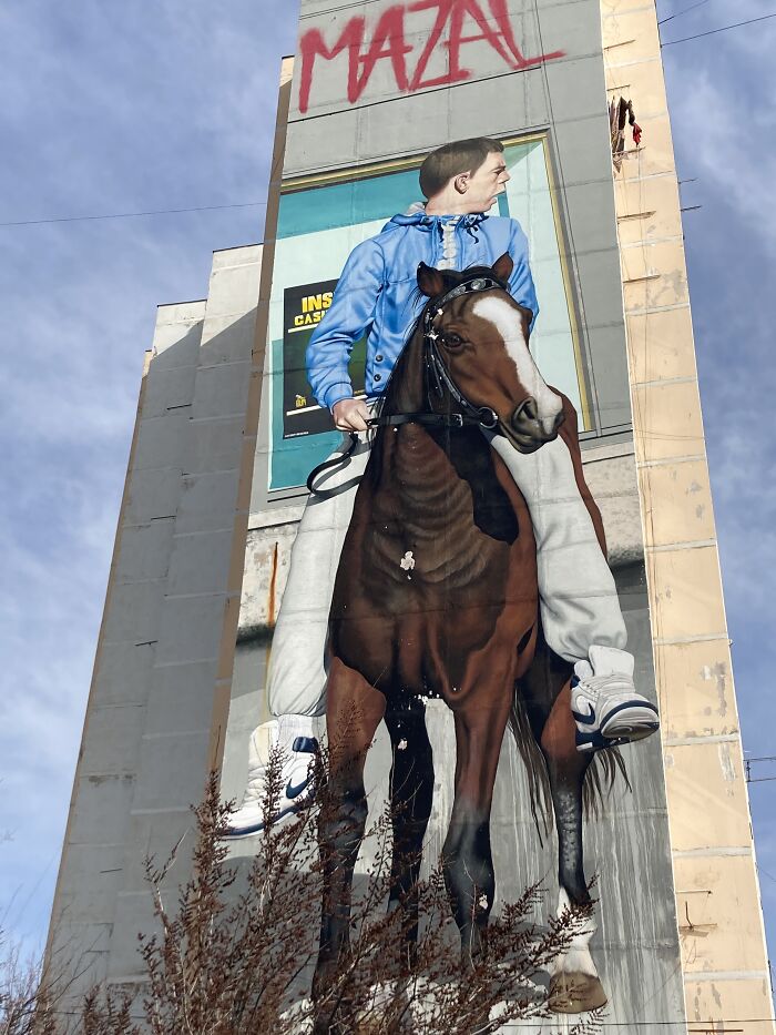 Check Out These Awesome Street Art Finds in Tbilisi!