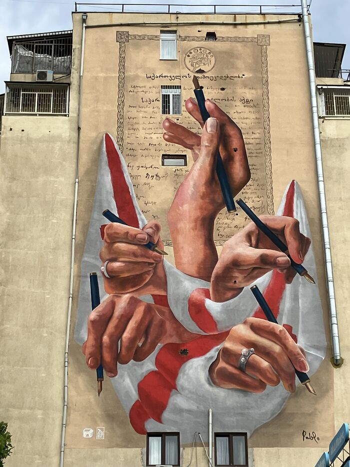 Check Out These Awesome Street Art Finds in Tbilisi!
