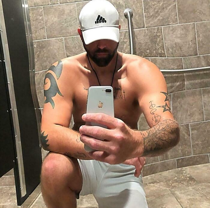 Nextdoor New Neighbor Definitely Nailed The Photoshop Fail