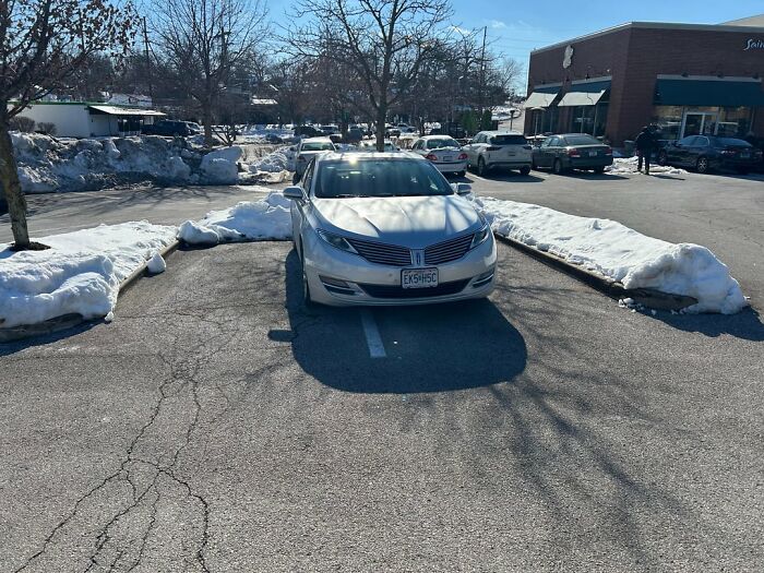 Parking Lot Snow Wars: The Epic Battle for Your Spot!