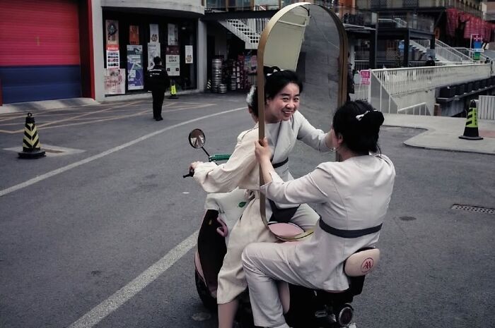 Wait, These Photos Nailed the Timing Like Total Pros!