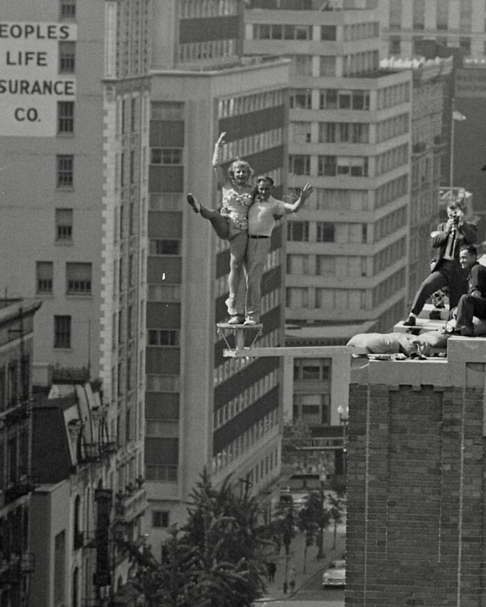 Wait, These Photos Nailed the Timing Like Total Pros!