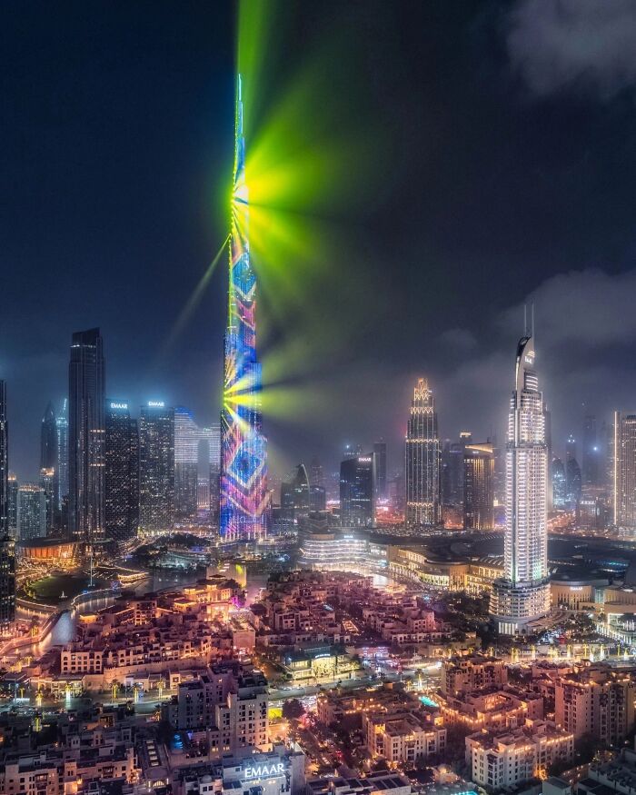 These Night Photos Are So Cool You'll Forget It's Dark Out