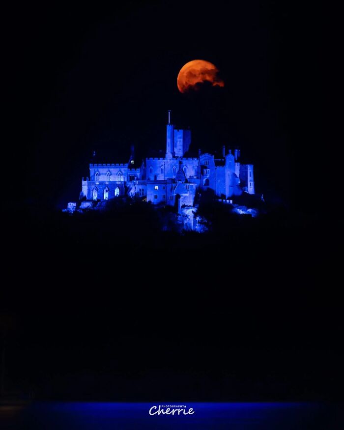 These Night Photos Are So Cool You'll Forget It's Dark Out