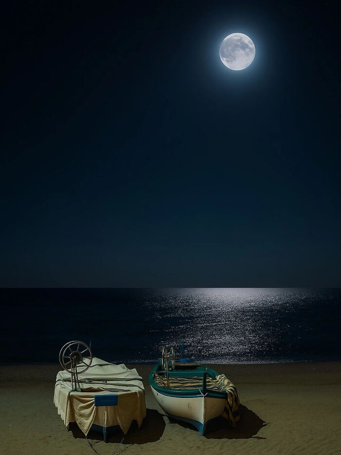 These Night Photos Are So Cool You'll Forget It's Dark Out