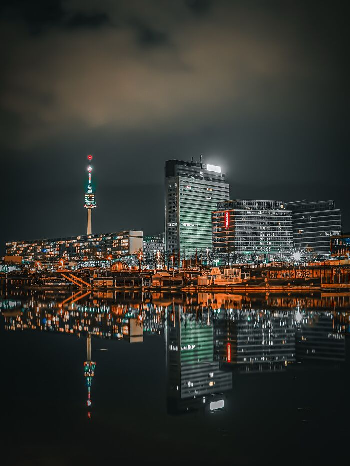 These Night Photos Are So Cool You'll Forget It's Dark Out