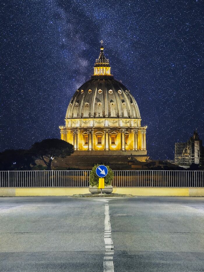 These Night Photos Are So Cool You'll Forget It's Dark Out