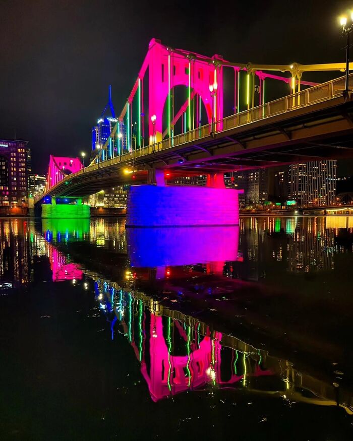 These Night Photos Are So Cool You'll Forget It's Dark Out