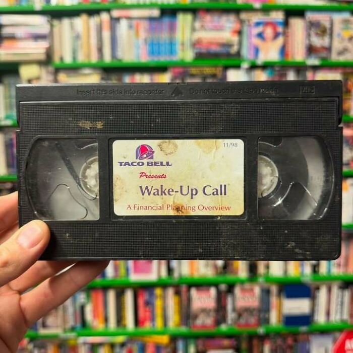 Let's Dive Into 50 Totally Bizarre Memes That'll Make You Go Huh?