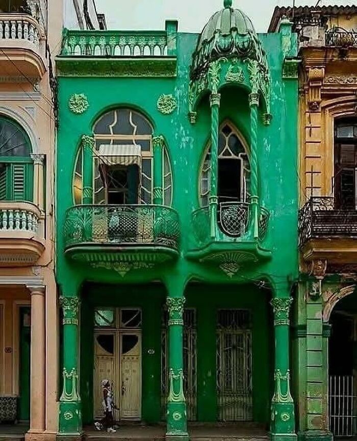 Casa Joan Fradera in Old Havana – Art Nouveau Meets Cuban Vibes