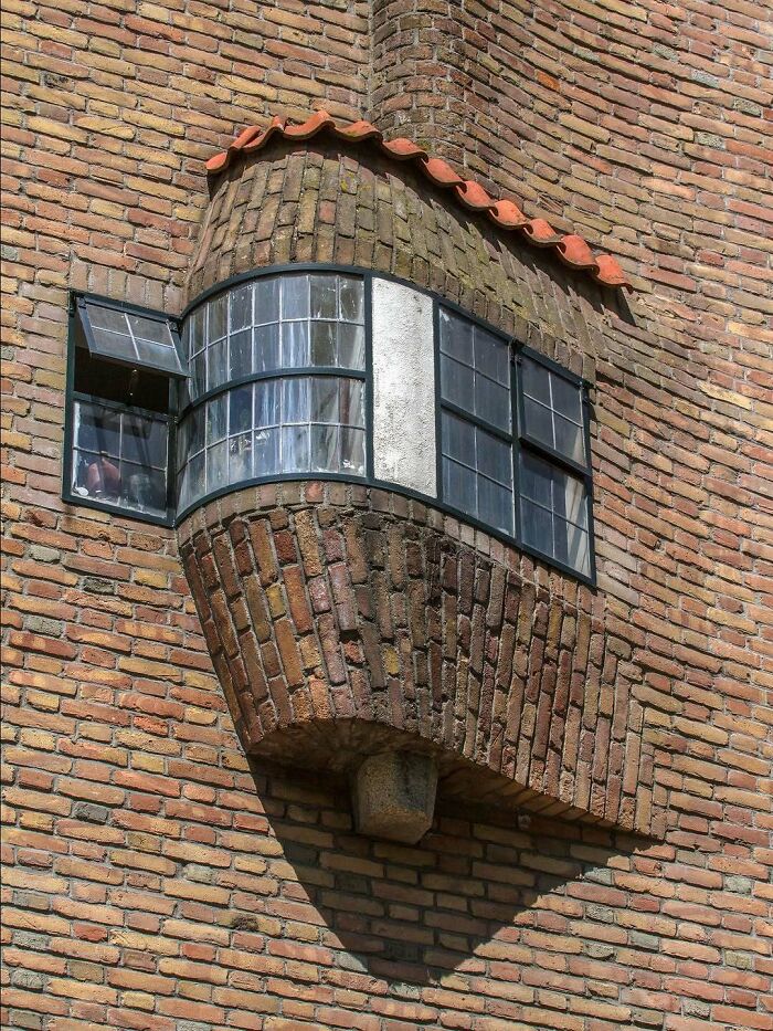 That Wavy Window on Vrijheidslaan 50, Amsterdam