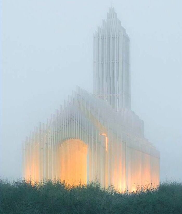 The ‘Shadowless Church’ in Chengdu, China – Looks Like a Dream