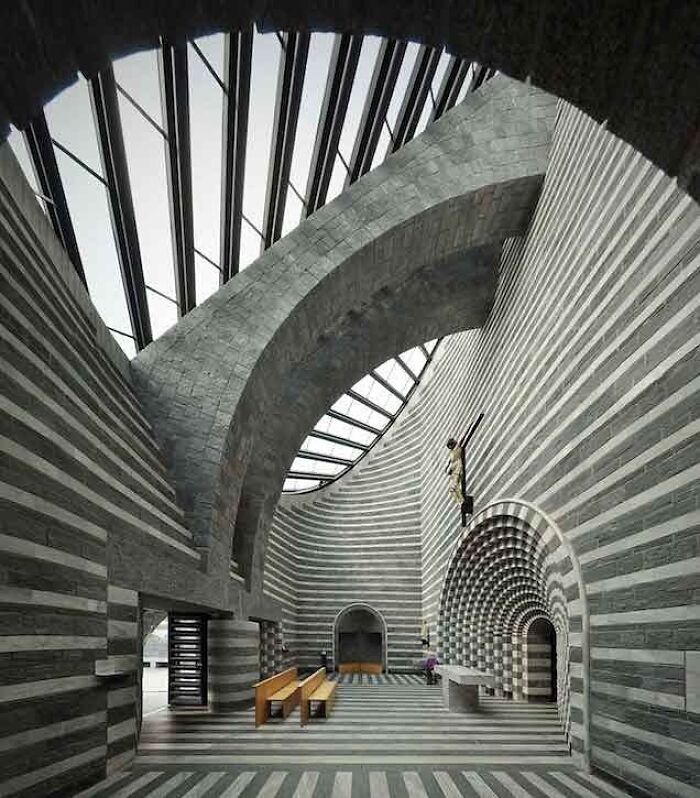 Church of San Giovanni Battista, Switzerland – Modern Mountain Magic