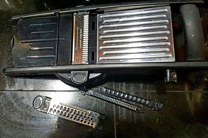 Stuff Healthcare Pros Swear They'll Never Touch Again After Wild Work Stories