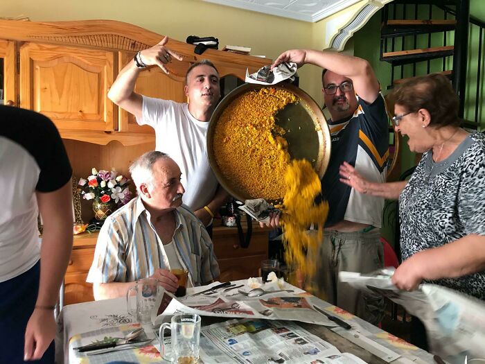The Dramatic Fall of The Paella