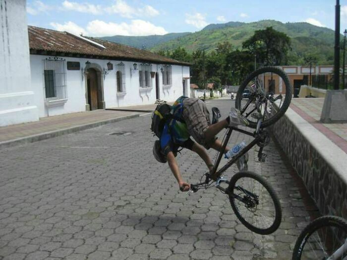 Guide On A Mission: Off The Curb!