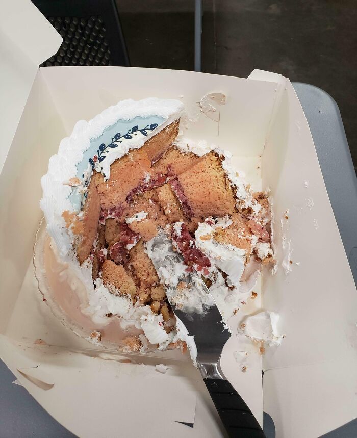 Cake Cutting By Coworkers: The Right Way To Ruin Dessert