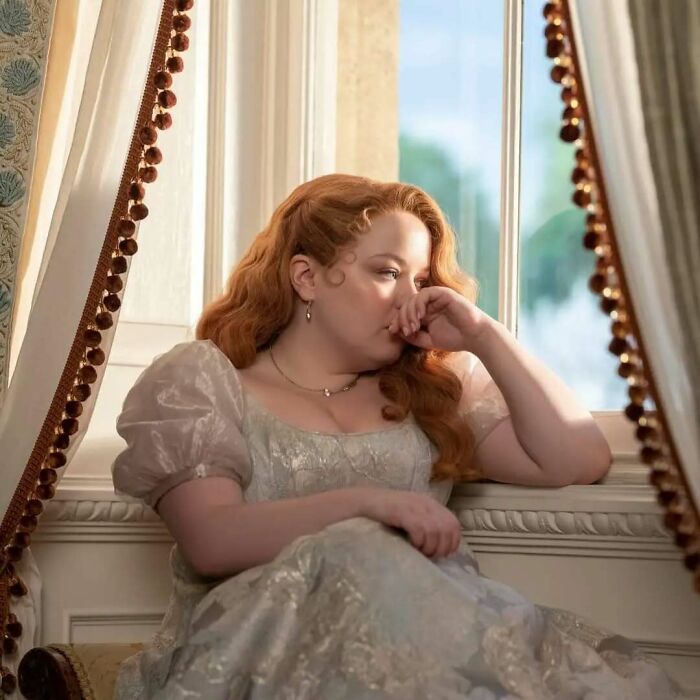 These 71 Bridgerton Memes Will Crack You Up (Drama Included!)