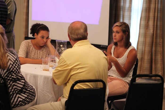 Wait, They Actually Ranked These Hilarious One-Picture Stories?