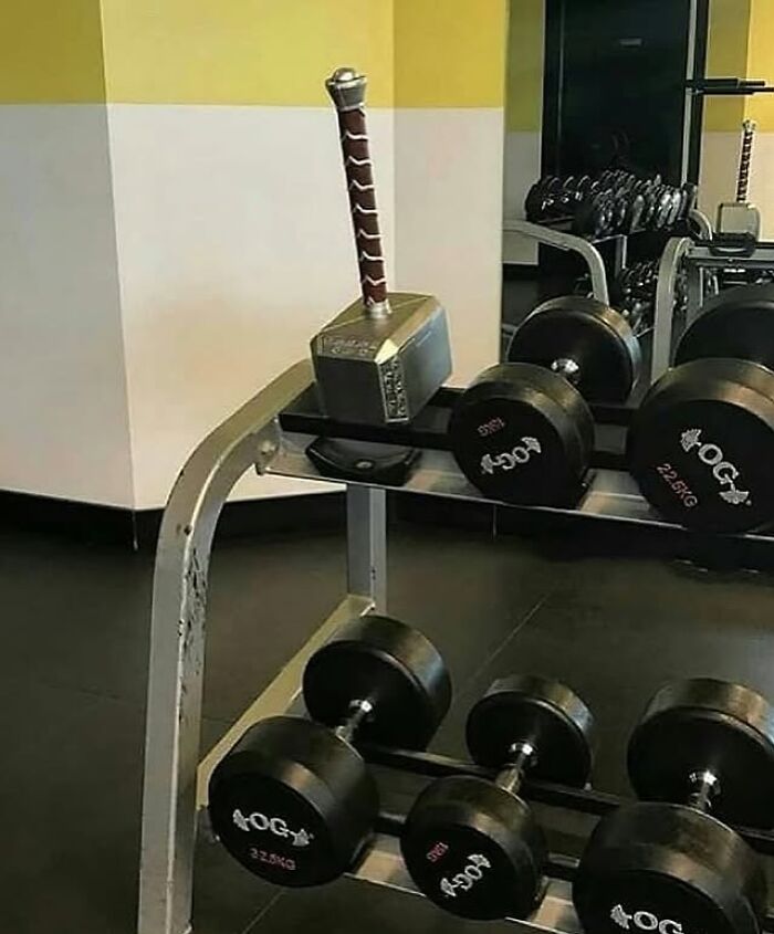 Yep, This Pic Is Just Weird—in a Good Way