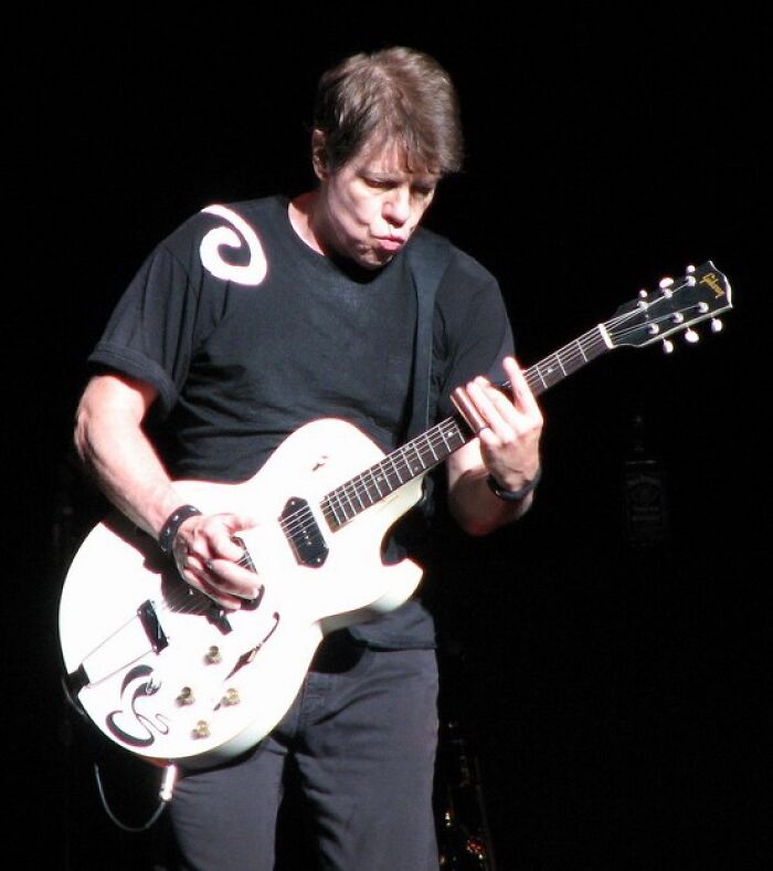 George Thorogood: Guitar Hero, 76