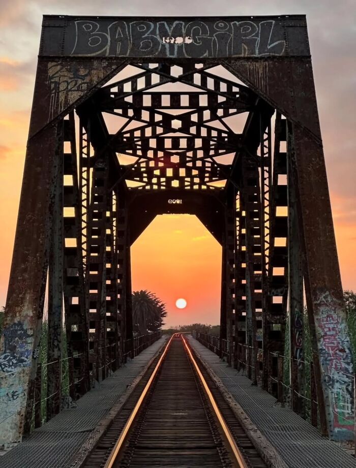 These 43 Sunset Pics Will Totally Blow Your Mind (No Kidding)