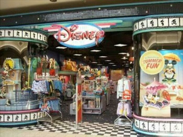 The Disney Store in Your Local Mall? Classic 90s Hook-Up