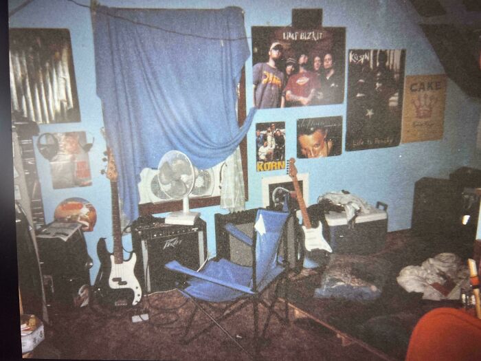 Check Out My 90s Bedroom! Full Throwback Mode