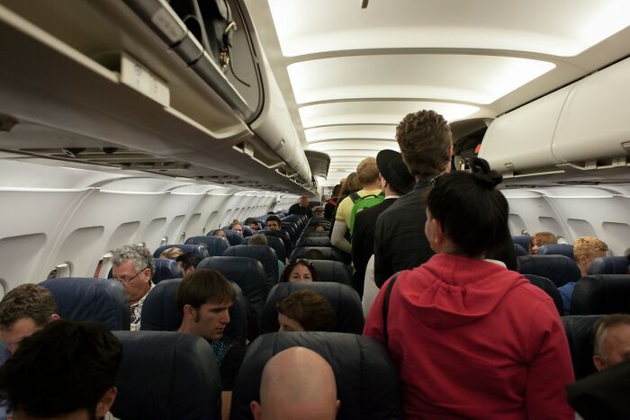 36 Plane Tricks That Make Flying Way Less Annoying