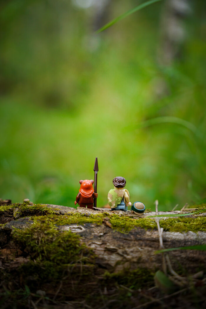 These LEGO Star Wars Pics Make You Do A Double Take!