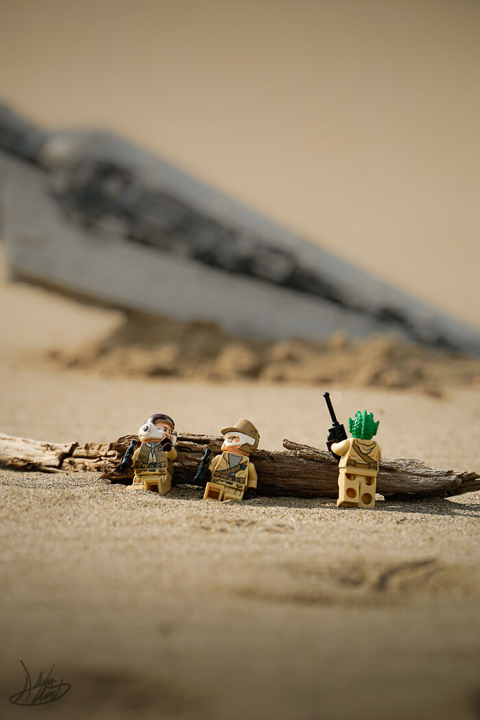 These LEGO Star Wars Pics Make You Do A Double Take!