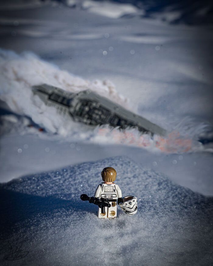 These LEGO Star Wars Pics Make You Do A Double Take!