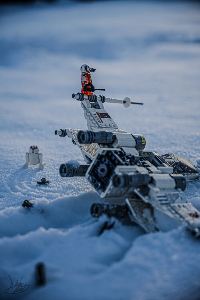 These LEGO Star Wars Pics Make You Do A Double Take!