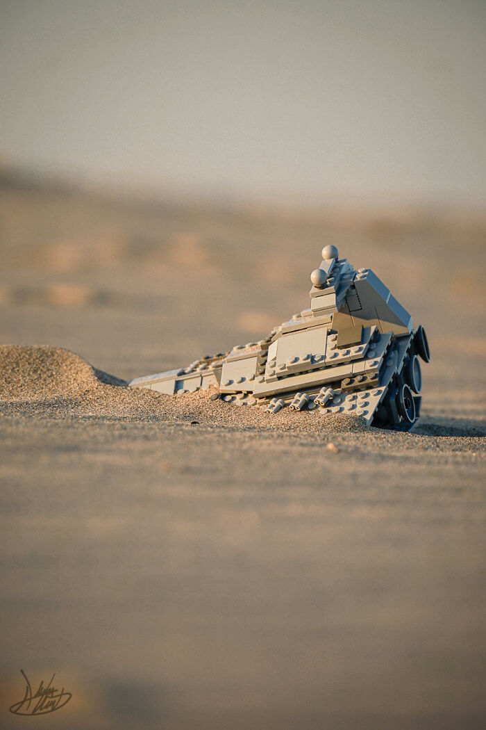 These LEGO Star Wars Pics Make You Do A Double Take!
