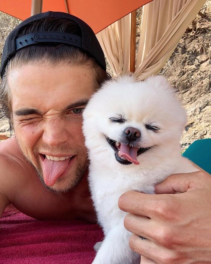 These 49 Pics Of Guys With Their Dogs Are Basically Internet Gold