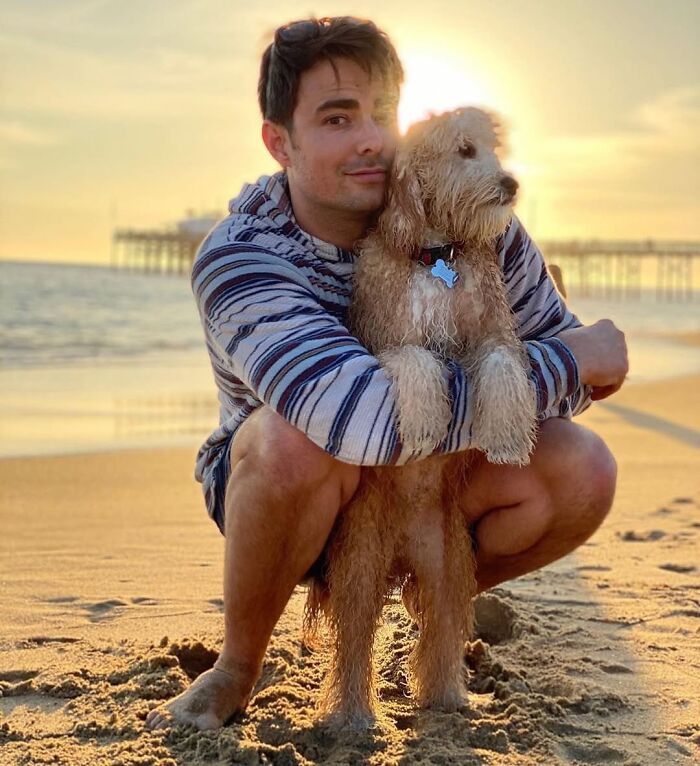 These 49 Pics Of Guys With Their Dogs Are Basically Internet Gold