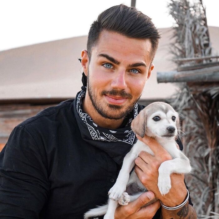 These 49 Pics Of Guys With Their Dogs Are Basically Internet Gold