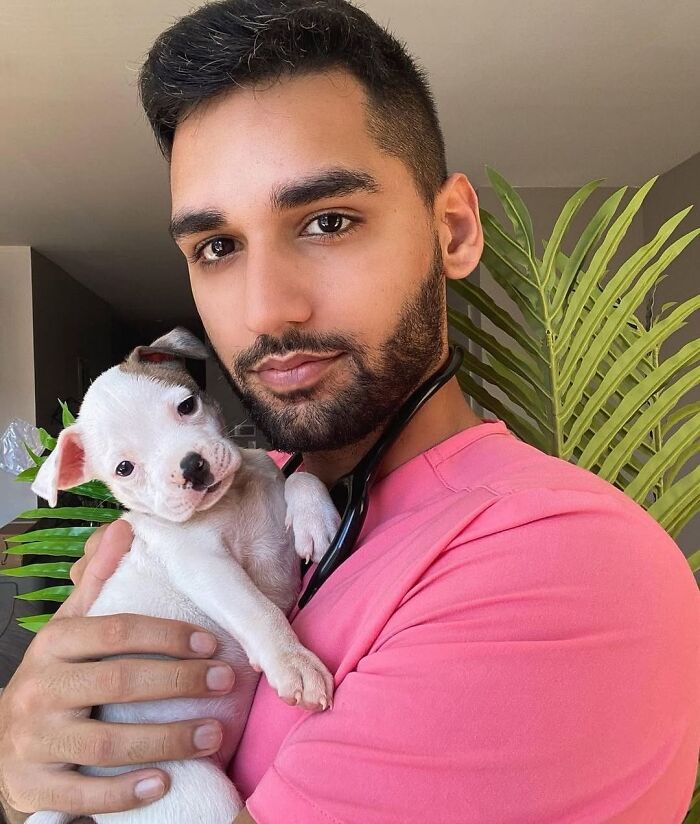 These 49 Pics Of Guys With Their Dogs Are Basically Internet Gold