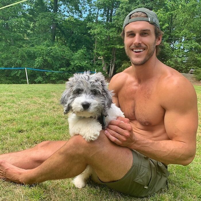 These 49 Pics Of Guys With Their Dogs Are Basically Internet Gold