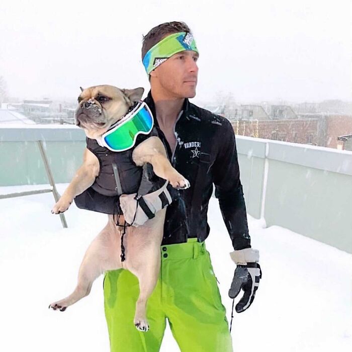 These 49 Pics Of Guys With Their Dogs Are Basically Internet Gold
