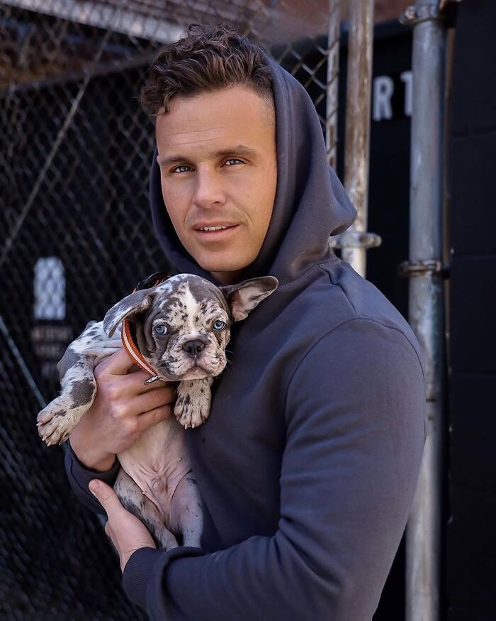 These 49 Pics Of Guys With Their Dogs Are Basically Internet Gold